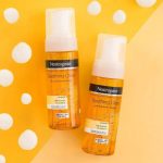 فوم شستشوی نوتروژینا مدل Soothing Clear حجم 150 میل