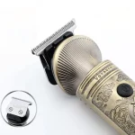 ماشین اصلاح موی سر و صورت وی جی آر مدل V-106 با تیغه استیل ضدزنگ - تصویر 10